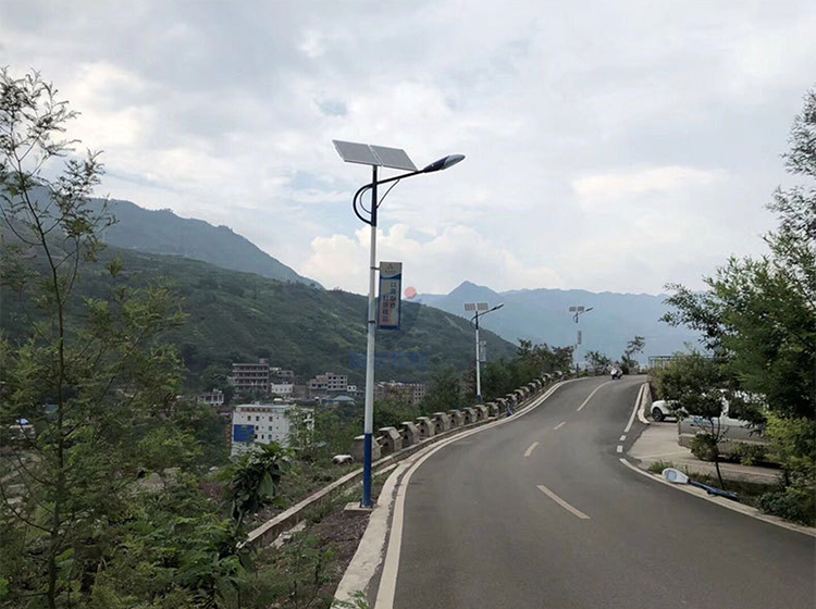 山西太陽能路燈_廣告牌太陽能路燈_新農村太陽能路燈
