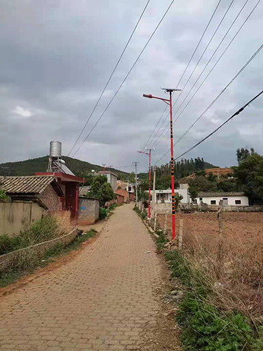 云南昆明市宜良縣安裝南德太陽能路燈